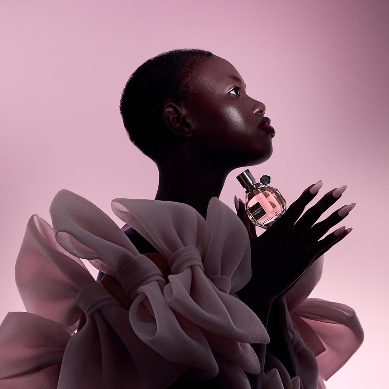 Viktor&Rolf - Flowerbomb Eau de Parfum - Women's Perfume - Floral & Woody - With Notes of Rose, Peony & Patchouli - Image 8