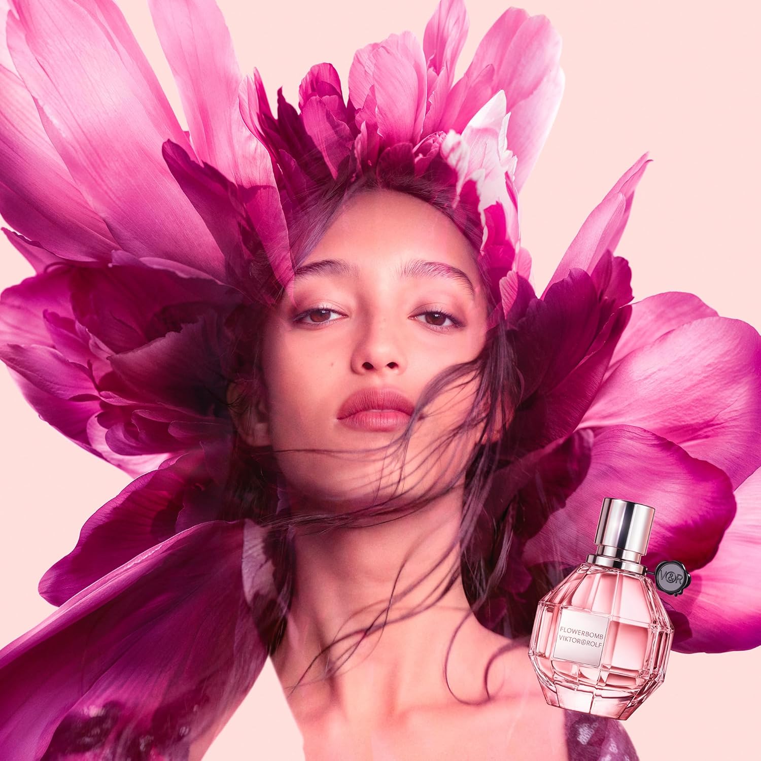 Viktor&Rolf - Flowerbomb Eau de Parfum - Women's Perfume - Floral & Woody - With Notes of Rose, Peony & Patchouli - Image 4
