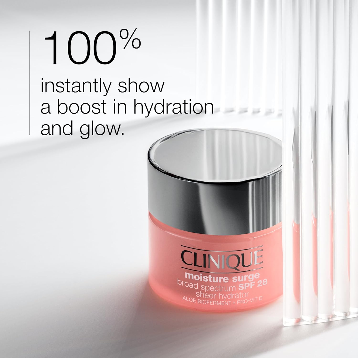 Clinique Moisture Surge Broad Spectrum SPF 28 Sheer Hydrator Face Moisturizer With Hyaluronic Acid, Aloe Bioferment + Provitamin D | Hydrating + Protecting - Image 2