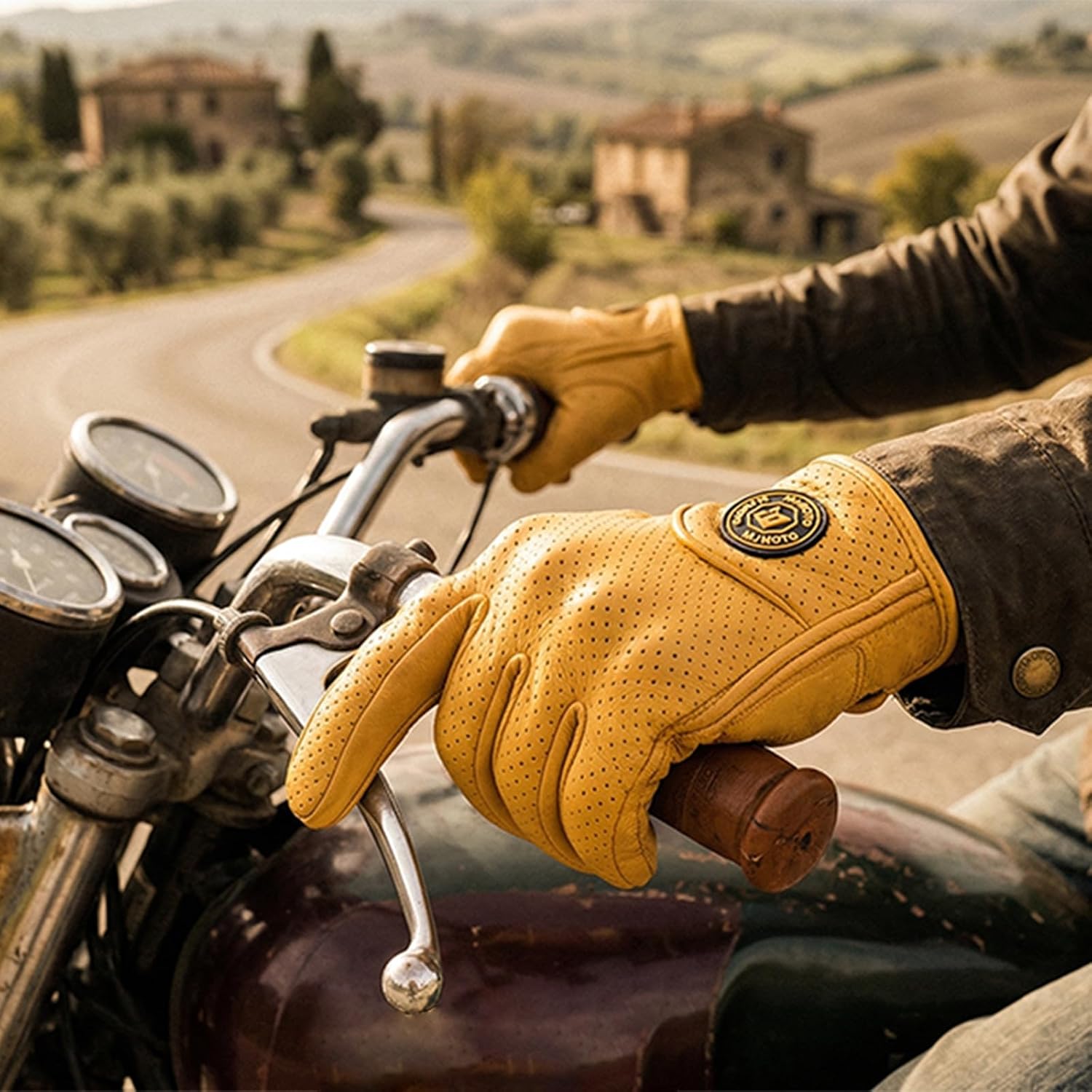 Classic Goat Leather Motorcycle Gloves, Touchscreen Breathable Summer Riding Gear for Men and Women - Image 3
