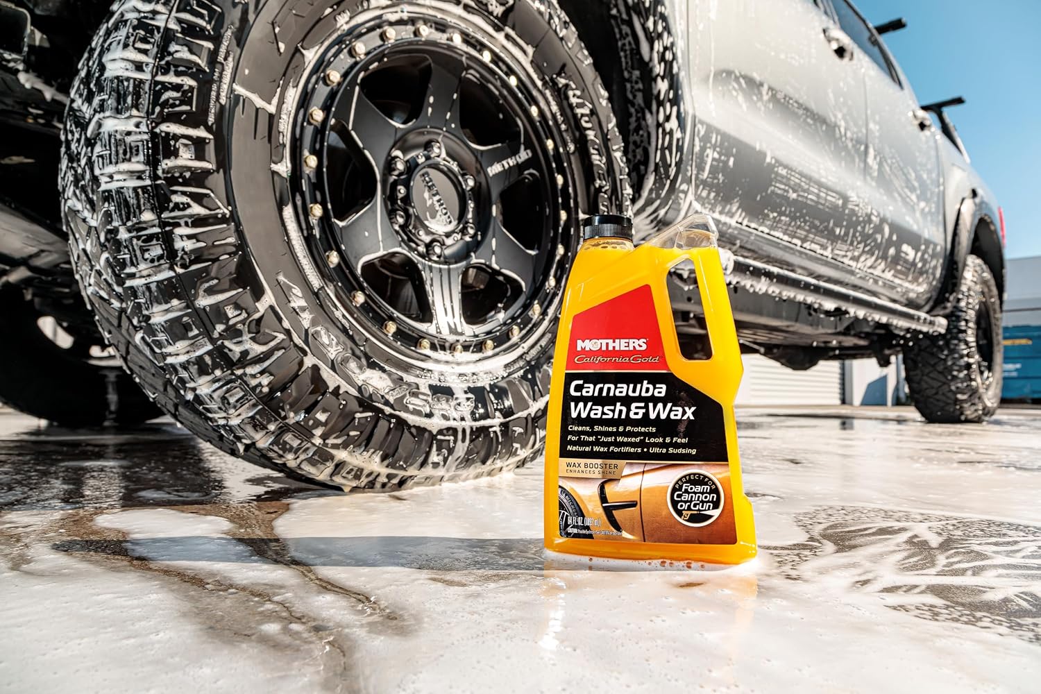 Mothers California Gold Carnauba Wash & Wax, 64 oz. (05674) | Cleans, Shines & Protects, Gentle, pH Balanced, Ultra-Sudsy, Spot-Free, Brilliant Finish, Won't Strip Wax or Ceramic - Image 8