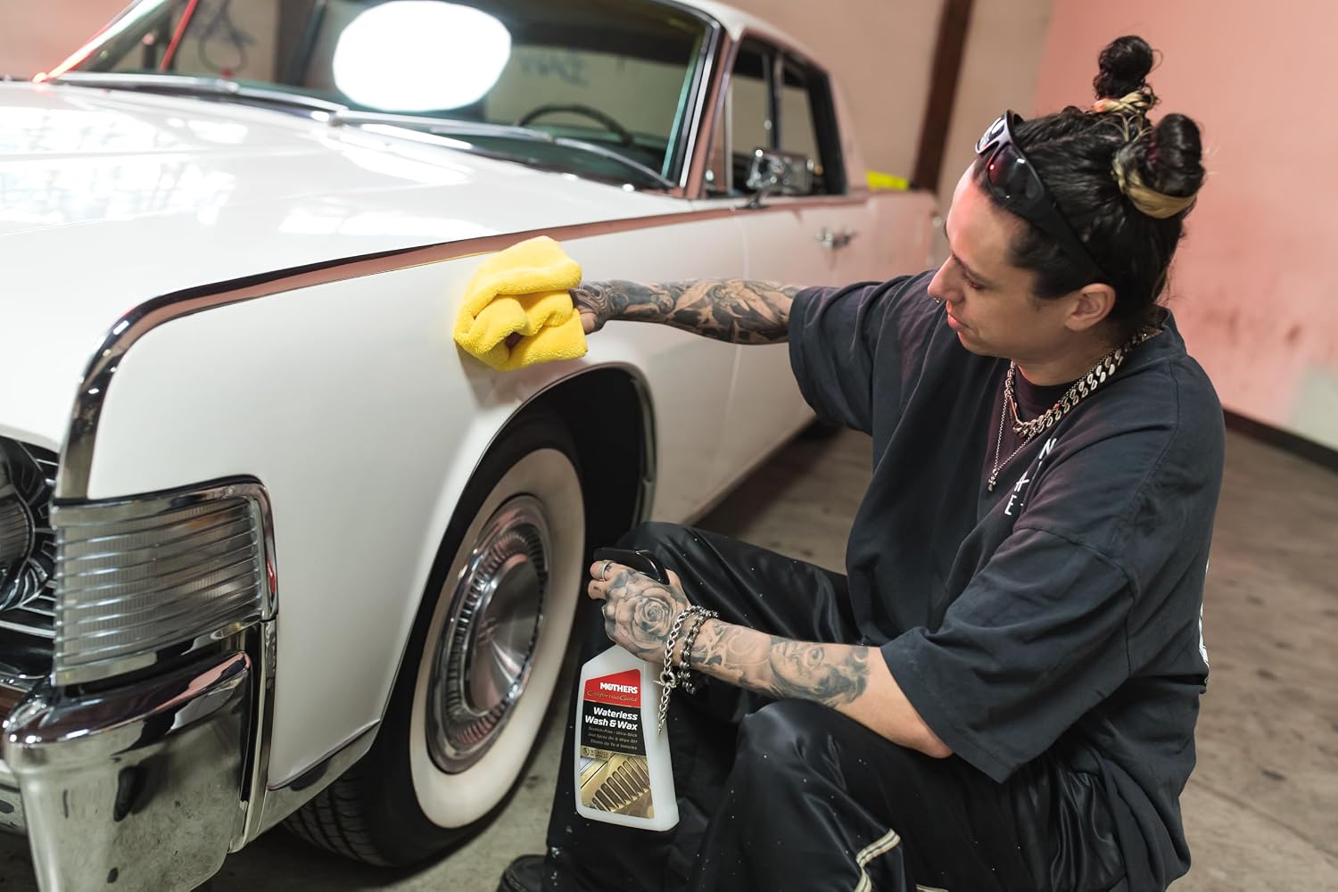 Mothers California Gold Waterless Wash & Wax, 24 oz. (05644) | Quick & Easy Car Care Without Water, Spray On & Wipe Off Ultra-Slick Formula Safely Removes Dirt & Grime Scratch-Free - Image 10